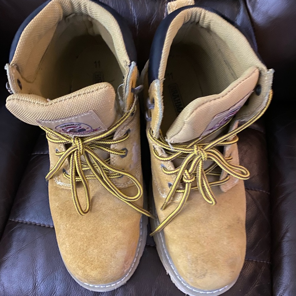 Work Boots - image 5